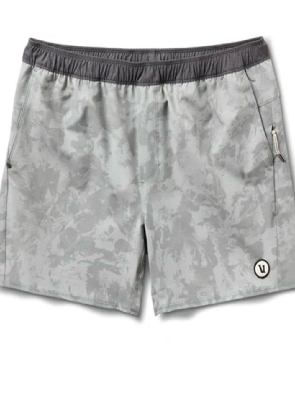 Vuori Cape Short in White Sage Nova